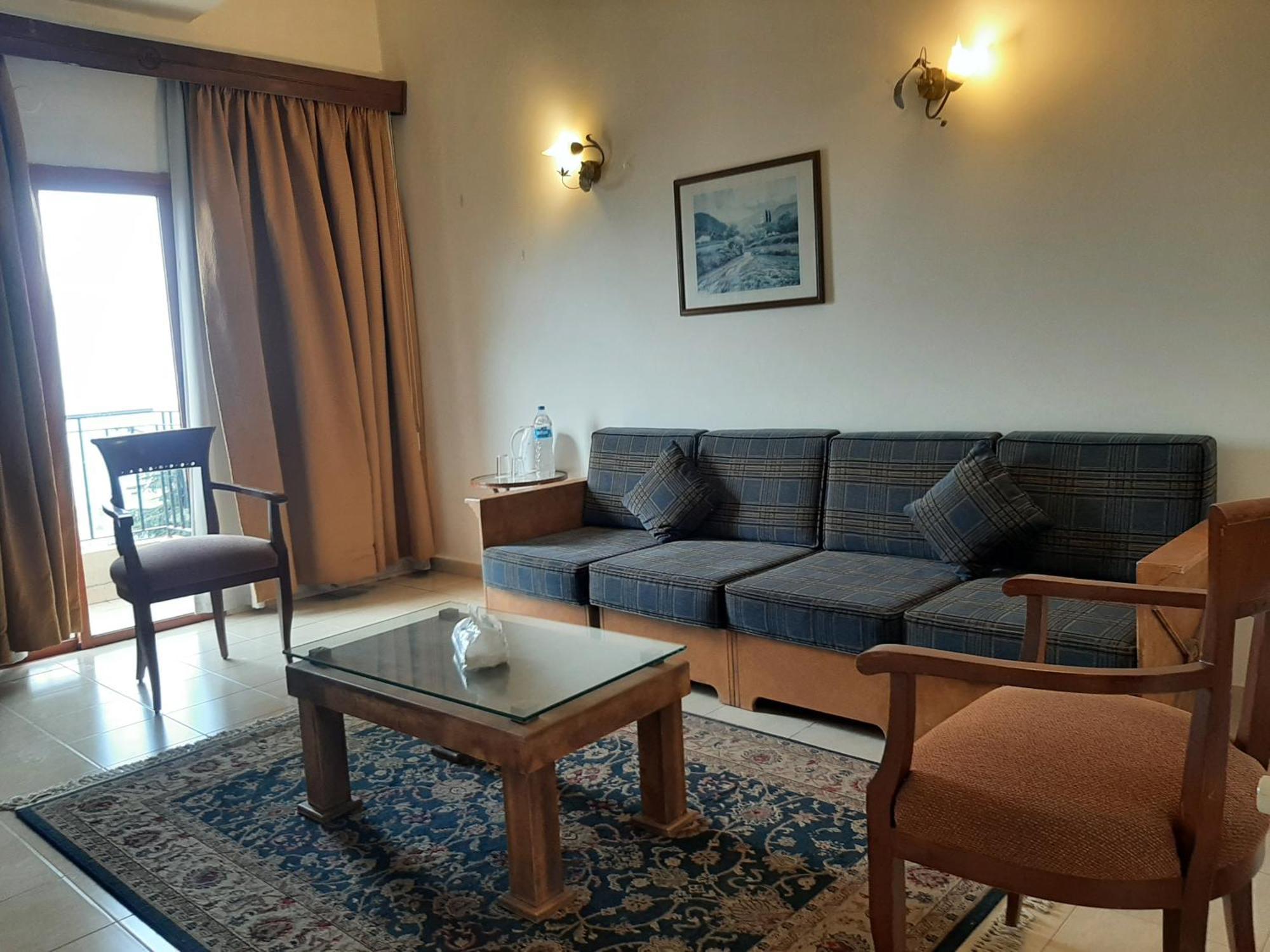 Valley View Hotel - Ḩammānā 部屋 写真
